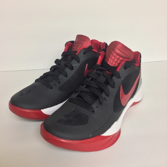 le scarpe nike zoom serie hyperspike pallavolo sz55 poshmark le scarpe nike zoom serie hyperspike pallavolo sz55 poshmark